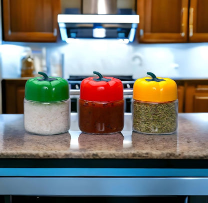 Yera Capsicum Glass Jar with Plastic Caps